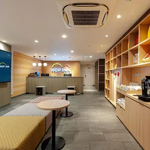 Hop Kyoto shijo Omiya *** Kioto